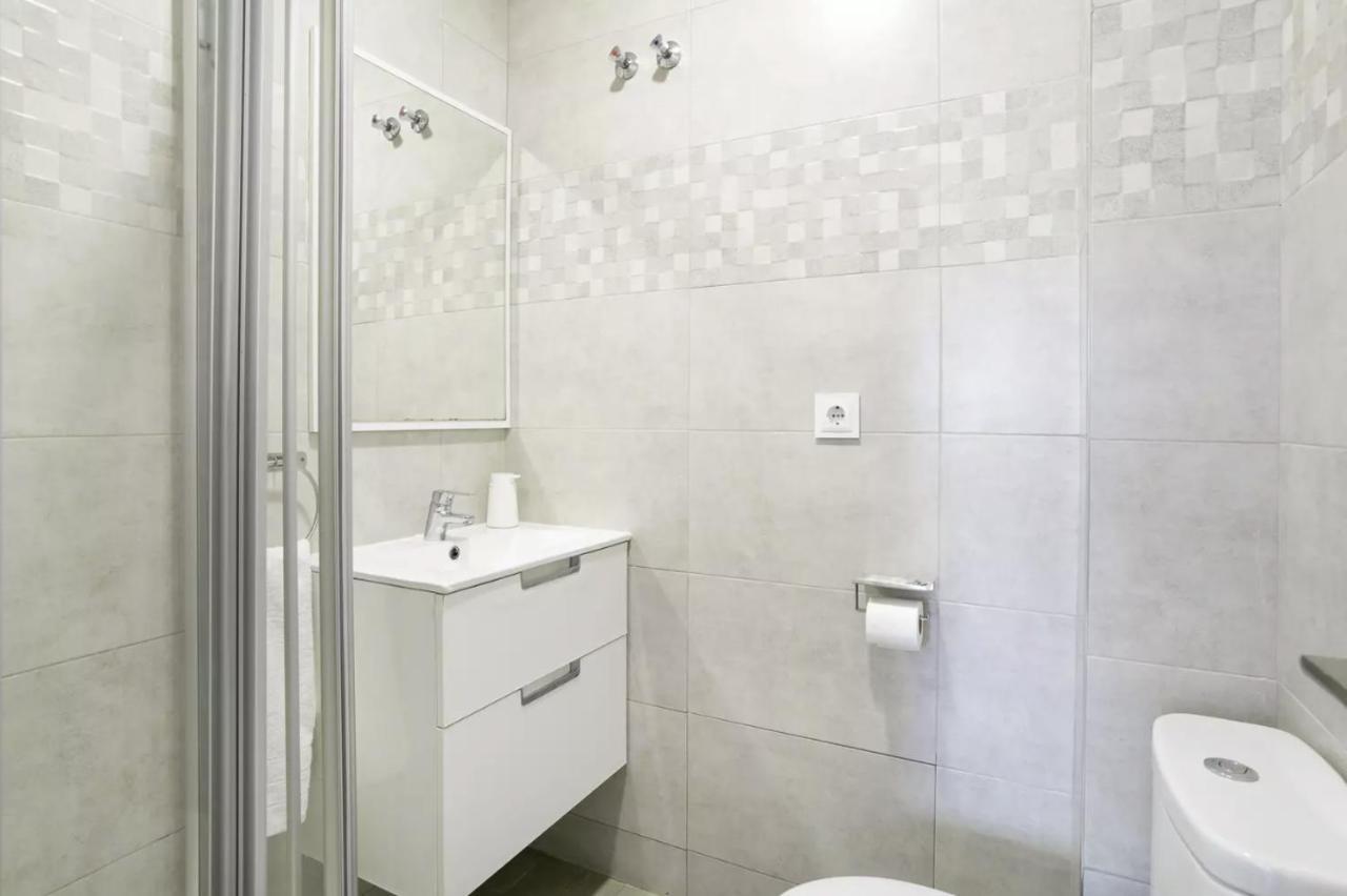 Very Nice And Modern Flat, In Alicante Center Exterior foto